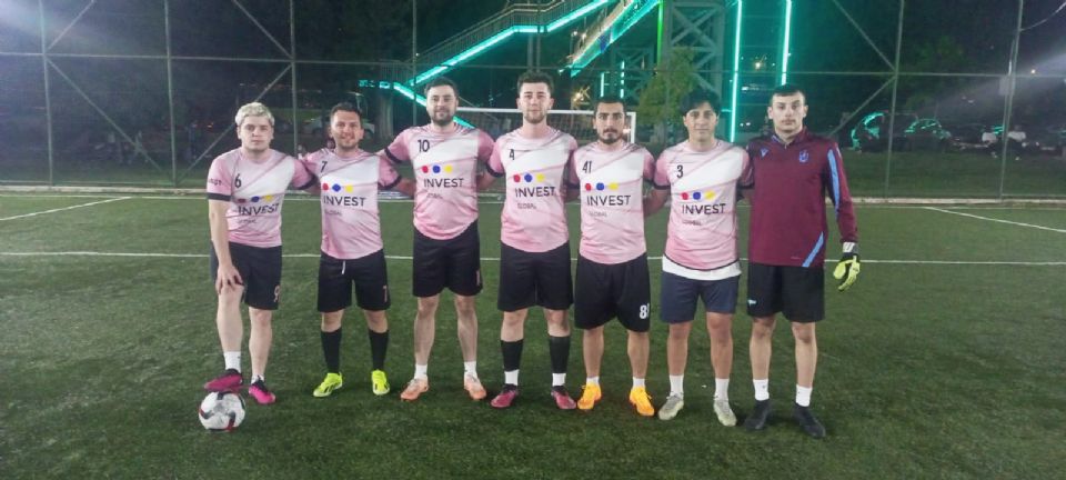 Beyaz Basm: 8 Stuttgart : 5