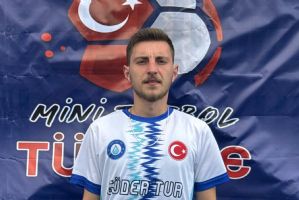 Umut  Baar